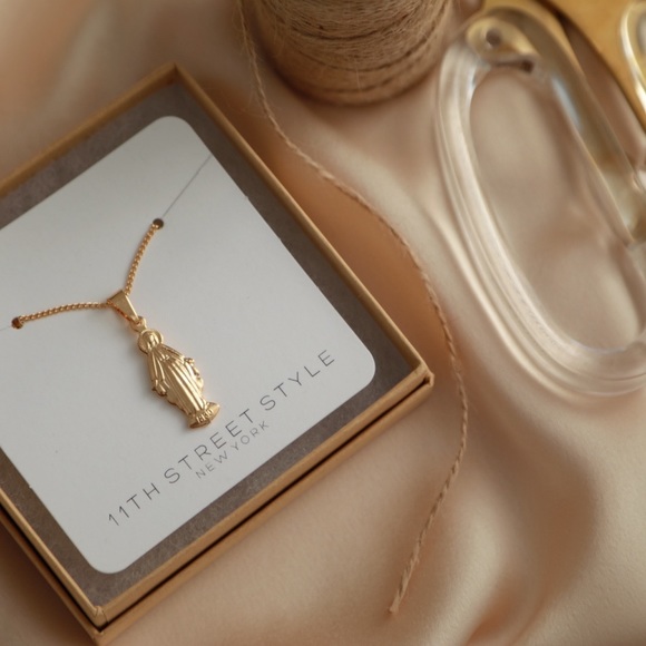 Virgin Mary Necklace | 18k Gold Filled - Picture 3 of 5